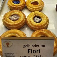  at Lebe Gesund in Frankfurt