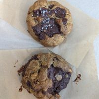  at Round & Edgy - KaDeWe in Berlin