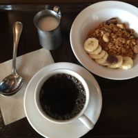 Granola set at Pure Cafe in Tokyo