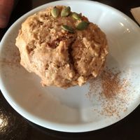 Homemade Cinnamon Muffin at Pure Cafe in Tokyo
