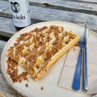 Waffel mit Lotuscreme🫶 at Flunderbar in Hohwacht