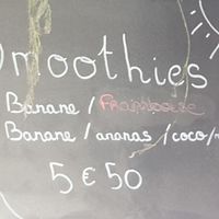 Fruit juices at Café Général in Montpellier