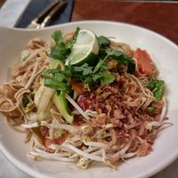 Mee zou with tofu at Better than Hungry in Brussels