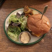 Burger at Aujourd'hui Demain Concept Store in Paris