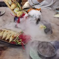 Show effect with smoke 😮 at Golden Ginkgo  in Berlin