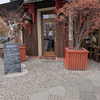 Von aussen at Golden Ginkgo  in Berlin