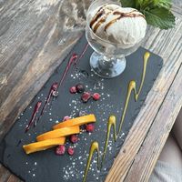   at Golden Ginkgo  in Berlin