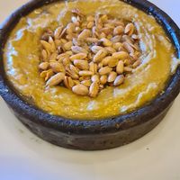 Hot hummus with pistacchio. (Butter free version) at Kebapçım Hatay Sofrası Trabzon in Trabzon