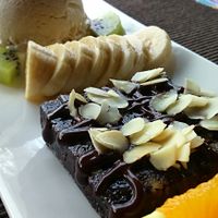 The amazing pecan brownie with vanilla cashew ice cream at Atsumi Raw Cafe in Phuket