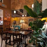 interior at Los V in Athens