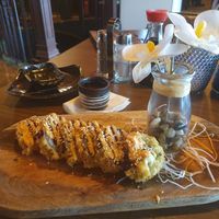 Veganes Crunch Sushi. Wasabi und Ingwer abbestellt. at Aroma in Essen