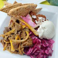 Pulled jackfruit, pickled mushrooms, red cabbage. at Kokvrån in Johanneshov