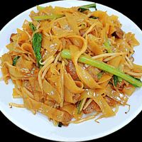 Vegan Beef Chow Fun at Cisu Vegan House in Hanover