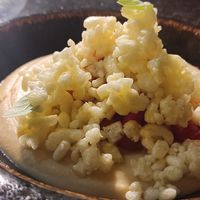 Crema di ceci con peperoni arrosto e patata soffiata at Bottega Sarra 1932 in Terracina