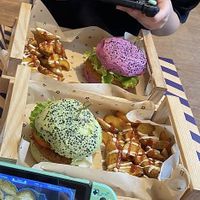 Jungle BBQ + Cherry Bomb  at Flower Burger - I Gigli in Campi Bisenzio