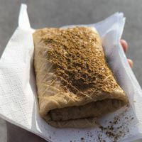 Vegan tripa with dark chocolate and cinnamon. at Tripa Iracema in Gafanha Da Nazare