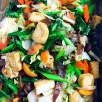 ผัดผักรวมมิตรเจ at Phaisach Tana - ร้านไภษัชย์ธน เจ  in Udon Thani