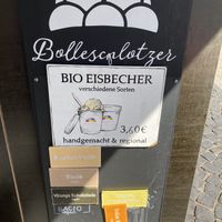 Wechselnde Eissorten (im Papierbecher)  at Kaffee Kiste - Kiosk in Freiburg