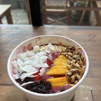 Vegan smoothie bowl  at GreenSmoothie Factory in Medan