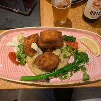 Blumenkohlschnitzel: 4/5 Tasty and well-presented. at Spreegold - Bikini Mall in Berlin