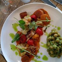 Légumes rôtis, pois chiches et leur sauce at Bistrot 1954 in Plougonvelin