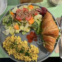 Croissandwich Frühstück  at Katzentempel - Bremen in Bremen