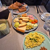 "Fellnasen Frühstück" at Katzentempel - Bremen in Bremen