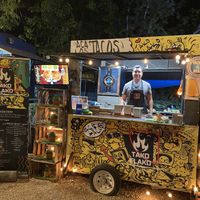 Taco Flaco propose de délicieux tacos vegan manière « pibil »!  at Palma Central in Tulum