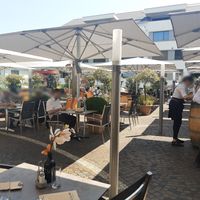 Outdoor seating at Restaurant & Hotel Schäfli in Siebnen