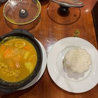 Tofu, cashew curry with rice   at Hong Hoai's Restaurant in Hanoi