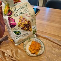 Vegan carrot cake and crisps at CIA - Lavazza in Ciampino