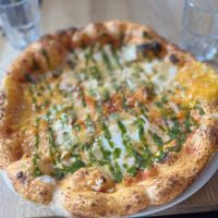 4 cheese vegan pizzaa  at Martha Pizze Amore in Paris