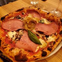  at Martha Pizze Amore in Paris