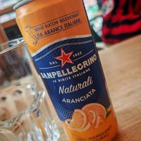 Drinks at Martha Pizze Amore in Paris