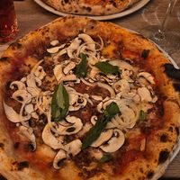  at Martha Pizze Amore in Paris