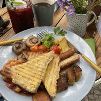 full english breakfast, coffee and cherry lemonade  at Forest Park in Leipzig