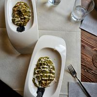 Risotto alla crema di spinaci con tajine nera e polvere di pomodori essiccati at Taverna Al Boccale in Portogruaro