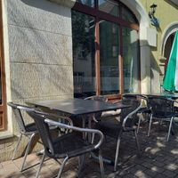Sitzbereich außen at Eiscafé da Mauri in Uffenheim