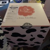 Cake box  at SugarMoo in Abu Dhabi