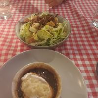 Onion soup & caesar salad at La Petite Véganerie - Brasserie in Berlin