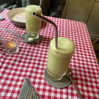 Matcha latte   at La Petite Véganerie - Brasserie in Berlin