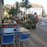 Outdoor seating at Choi Asian Garden in Basel