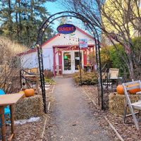  at Le Tapis Volant in Val-david