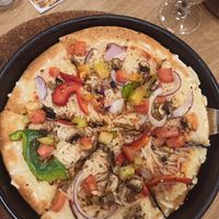 Iberian vegan pizza at Pizza Hut - Colombo in Lisbon