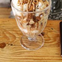 Biscoff and chocolate chip sundae at The Green Rocket Cafe in Bath