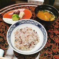 Sixteen grain rice, pickles and vegan miso soup at Shisui - 割烹思水 in Kagoshima