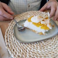 Tarte piña colada at Alma Veg  in Carcavelos