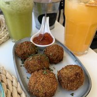   at Alma Veg  in Carcavelos