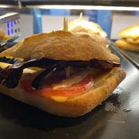 Vegetal con queso vegano  at Café Dublin in Vitoria Gasteiz