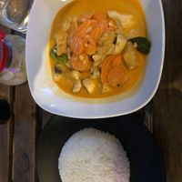 Vegan curry with tofu at Pho St in Budapest
